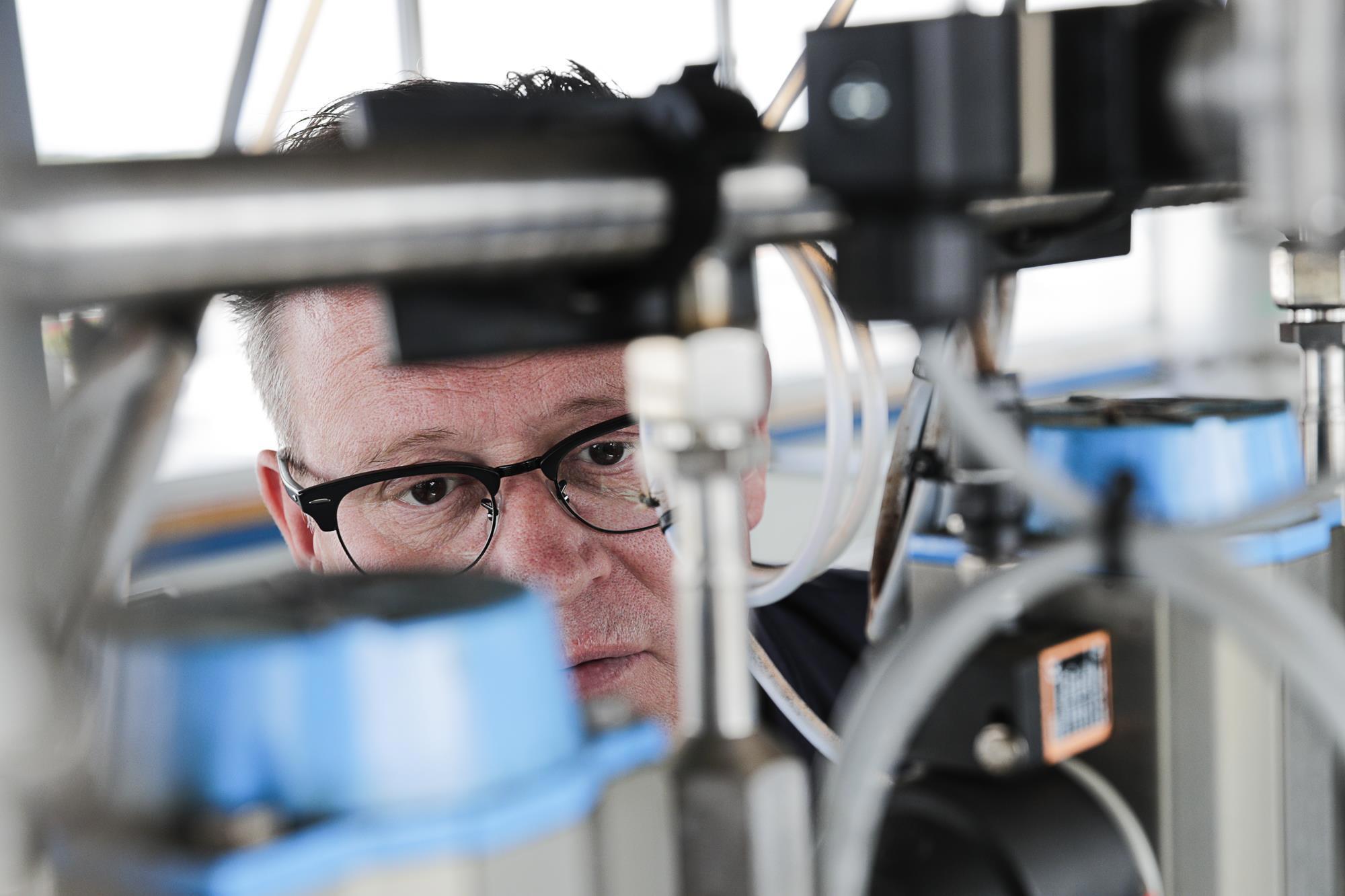 Harry Vlamings vertelt over de biobased kleuren van Rubia in Bergen op Zoom