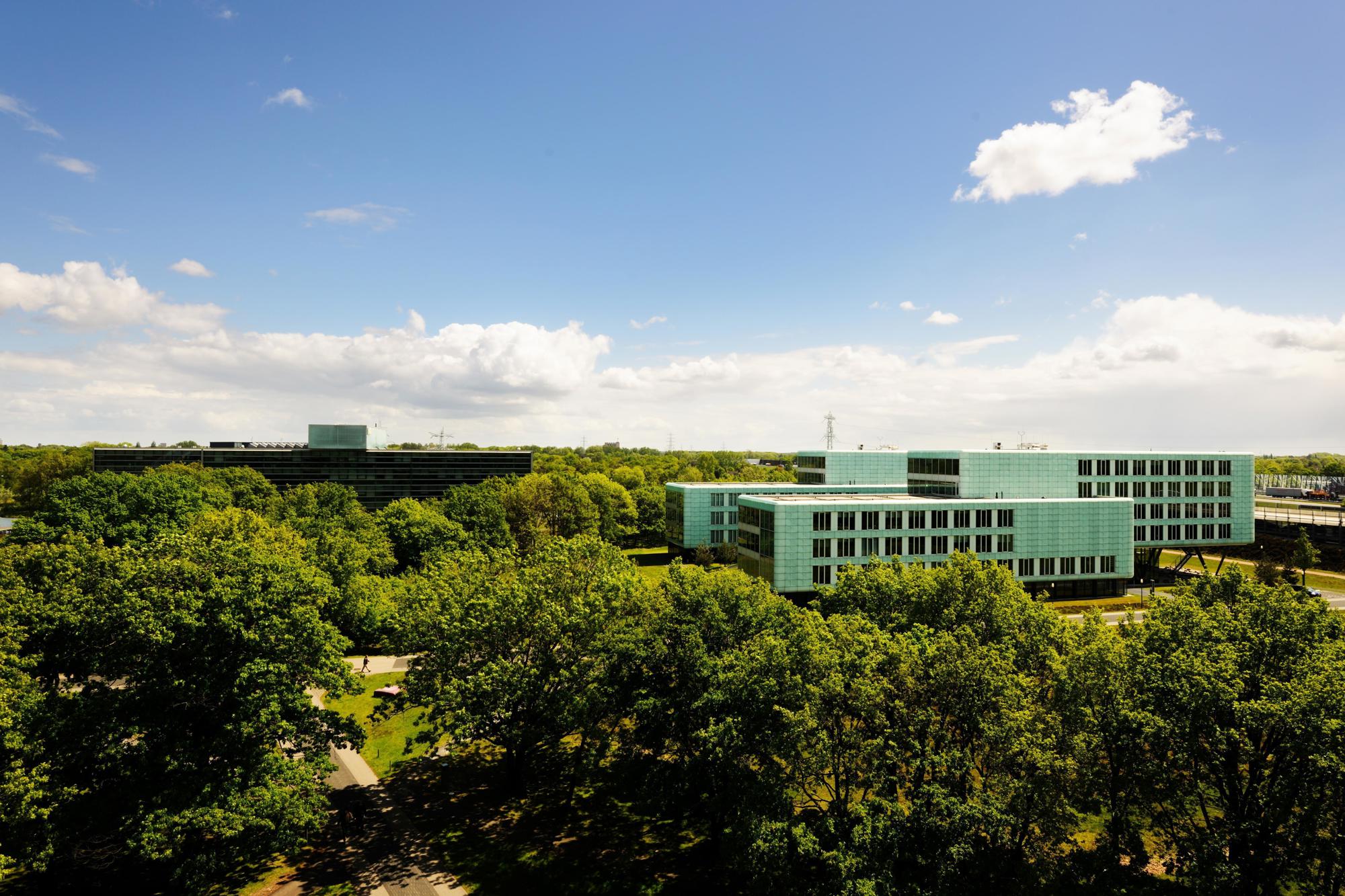 More than 12,000 people of 85 different nationalities work at the High Tech Campus in Eindhoven