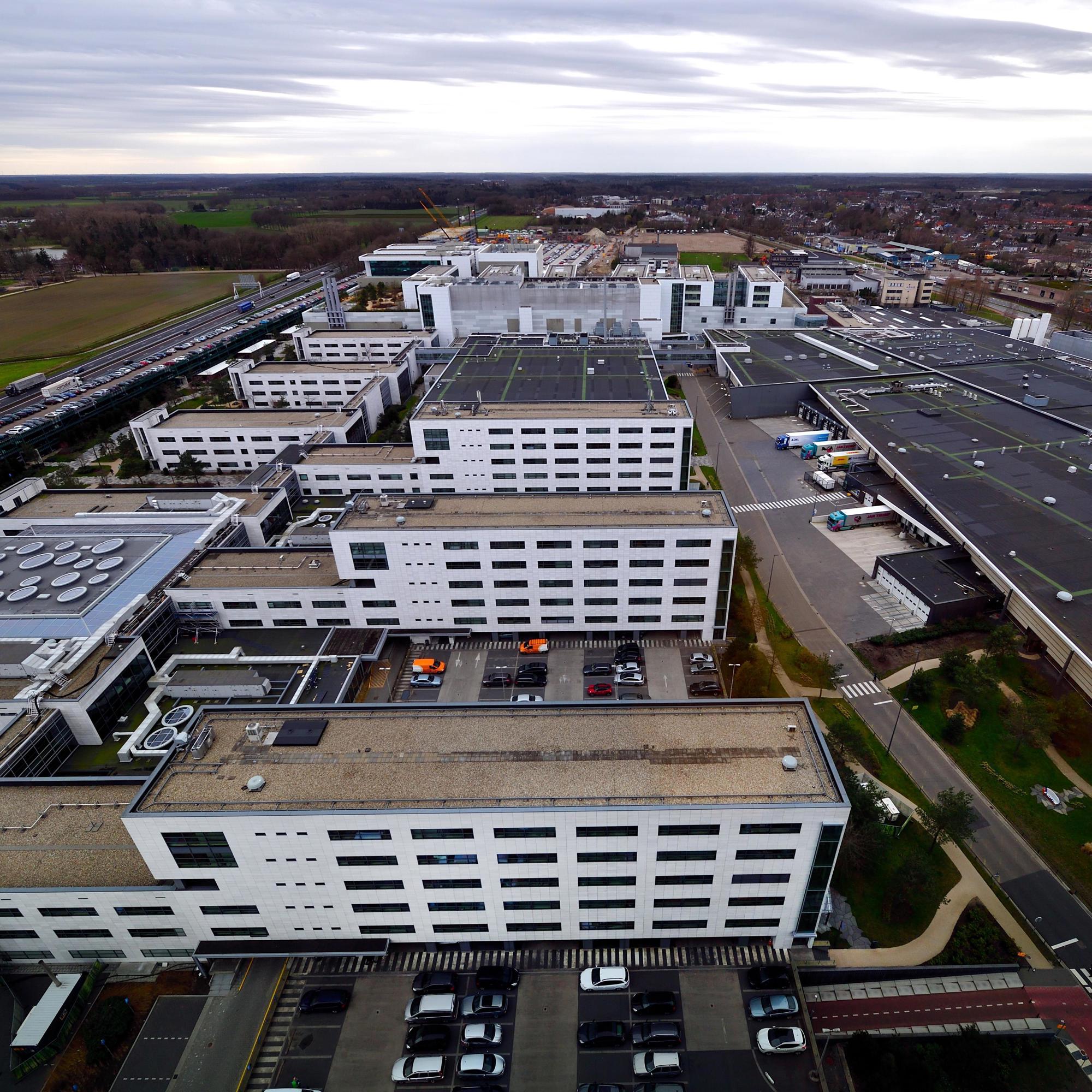 ASML is the world's largest manufacturer of chip machines